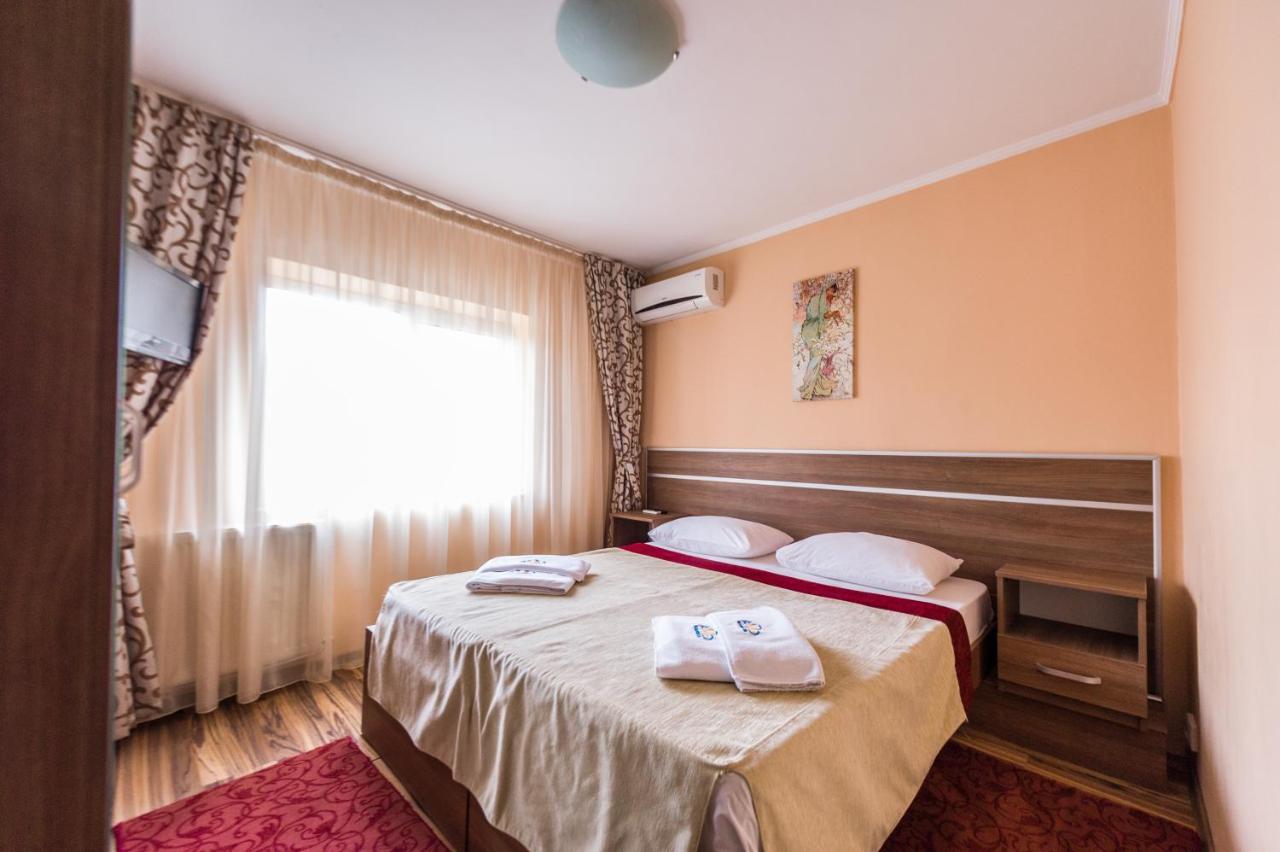 Apartament Carol Davila Piteşti Eksteriør billede